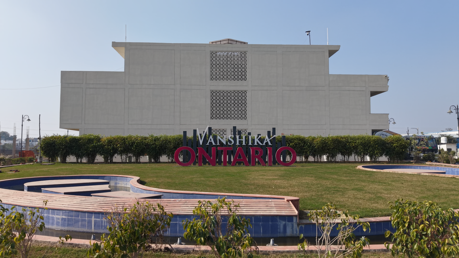 Vanshika Ontario Entrance Gate Progress